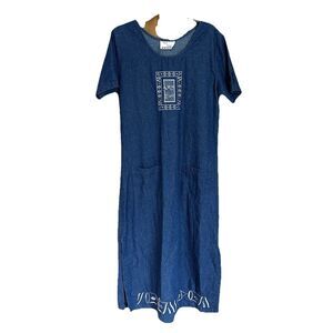 Foot Prints Maxi Dress Size Lg Denim Embroidered Lagen Beachy